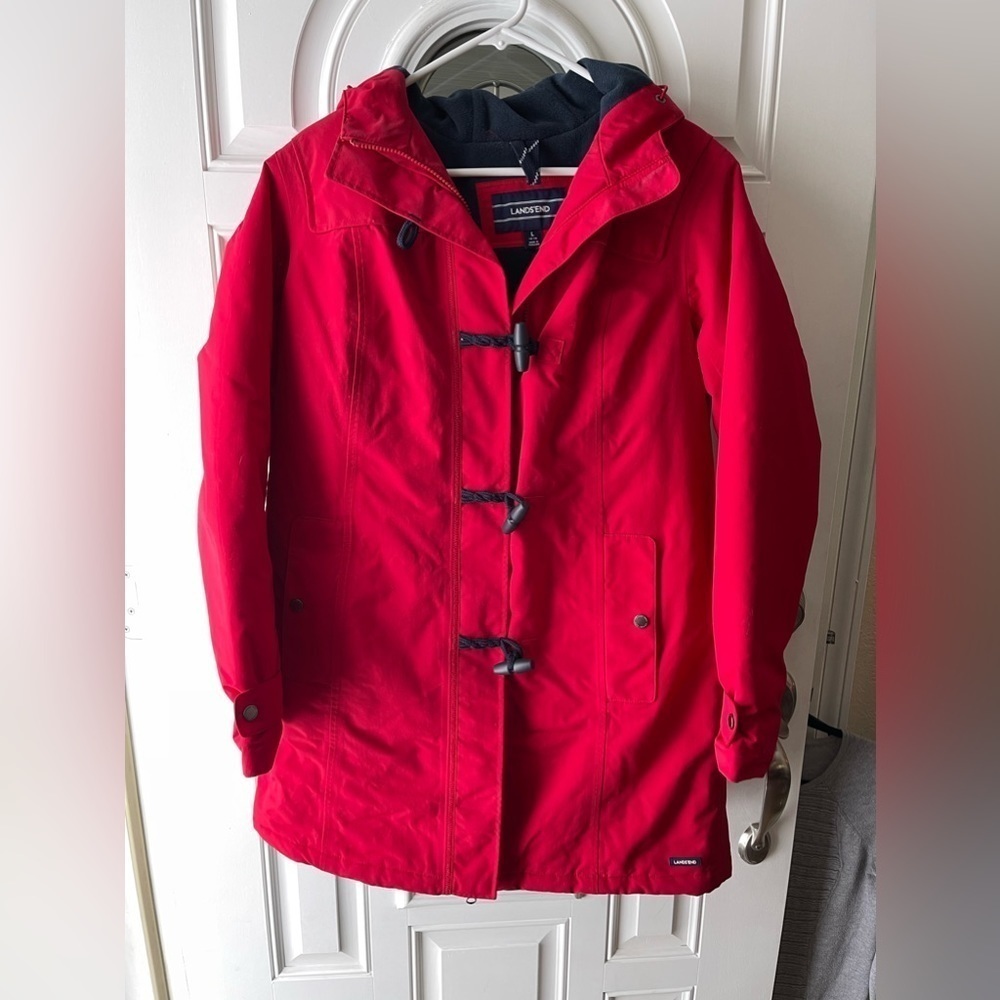 𝅺lands End Red Coat Youth L